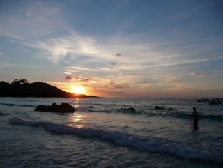  Paseo en barco por la tarde